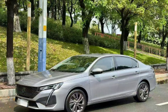标致408 2022款 1.6T 进取版