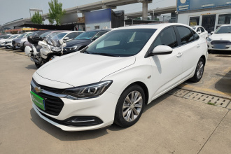 雪佛兰 科鲁泽 2022款 320 自动悦享天窗版