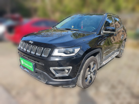 Jeep 指南者 2017款 200T 自动臻享四驱版