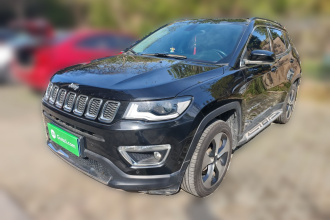 Jeep 指南者 2017款 200T 自动臻享四驱版