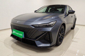 长安UNI-V 2022款 1.5T 尊贵型