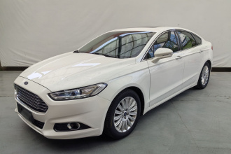 福特 蒙迪欧 2013款 2.0L GTDi200豪华型