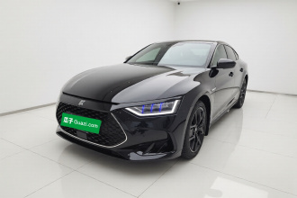 比亚迪 汉 2023款 DM-i 冠军版 200KM 尊享型