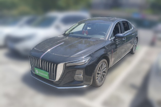 红旗H5 2025款 2.0T 自动旗畅版