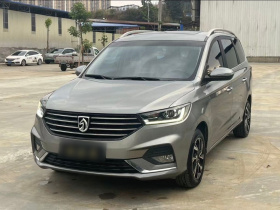 宝骏360 2019款 1.5L 自动豪华型 国VI