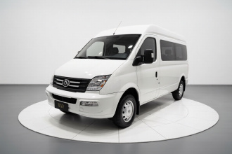 上汽大通MAXUS 新途V80 2021款 2.0T 手动经典傲运通127PS中轴中顶6/7/8/9座