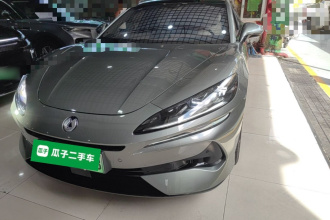 腾势Z9GT 2024款 1100四驱Ultra版