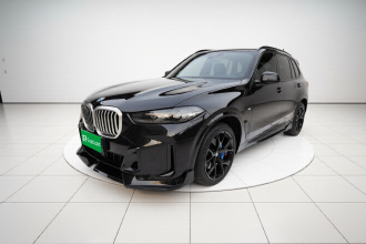 宝马X5 2023款 xDrive 30Li 尊享型M运动曜夜套装