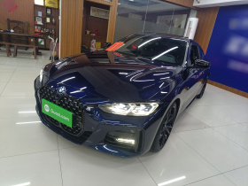 宝马4系 2022款 425i M运动曜夜套装