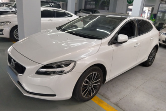 沃尔沃V40 2019款 T3 智逸版