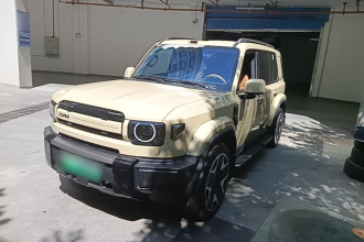 iCAR V27 2026款 200KM四驱猎鹰700