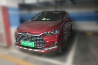 比亚迪 唐新能源 2019款 EV600D 四驱智联创领型