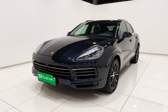 保时捷 Cayenne新能源 2023款 Cayenne E-Hybrid 2.0T 铂金版