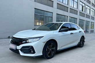 本田 思域 2021款 HATCHBACK 220TURBO CVT潮酷控