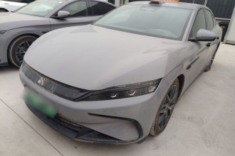 比亚迪 汉 2025款 DM-i 智驾版 125KM尊荣型