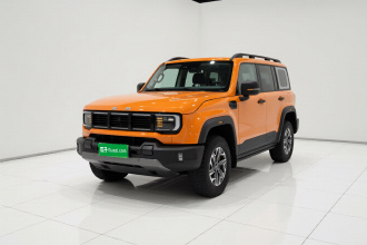 北京越野BJ40 2024款 2.0T 全新城市猎人版 至尊型