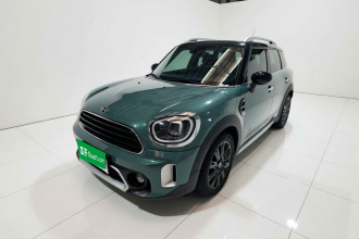 MINI Countryman 2023款 改款 1.5T COOPER ALL4 鉴赏家