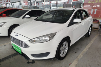 福特 福克斯 2018款 三厢经典 1.6L 手动舒适型智行版