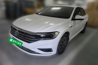 大众 速腾 2021款 200TSI DSG时尚智联版