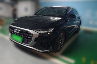 奥迪Q8 2022款 55 TFSI 豪华动感型