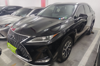 雷克萨斯RX 2020款 300 两驱精英版 国VI