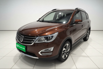 宝骏560 2015款 1.8L 手动豪华型