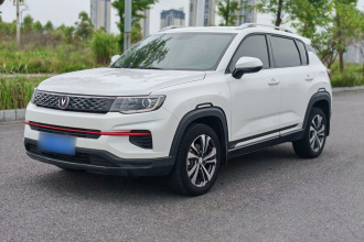 长安CS35PLUS 2021款 荣耀百万版 1.6L CVT豪华版
