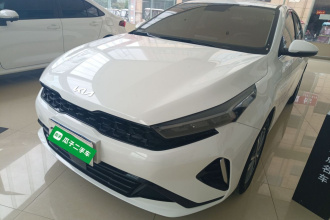 起亚K3 2023款 1.5L CVT舒适版