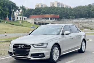 奥迪A4L 2016款 35 TFSI 典藏版 S line舒适型