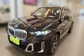 宝马X5 2023款 xDrive 30Li 尊享型M运动套装