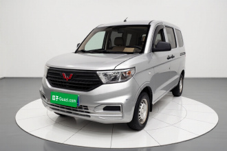 五菱汽车 五菱宏光V 2022款 1.5L劲取版电动助力LAR