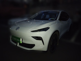 名爵 MG ES5 2025款 515plus 后驱版