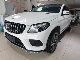 奔驰GLE轿跑 2018款 GLE 400 4MATIC 轿跑SUV