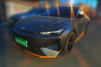 长安UNI-V 2024款 1.5T 尊贵运动型