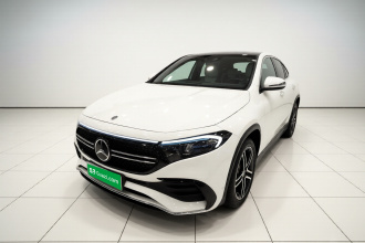 奔驰EQA 2022款 EQA 300 4MATIC 首发特别版
