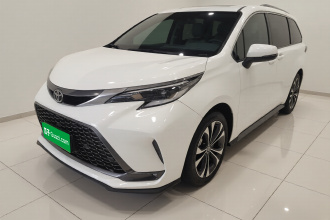 丰田 格瑞维亚 2024款 2.5L混动 尊爵ULTRA版