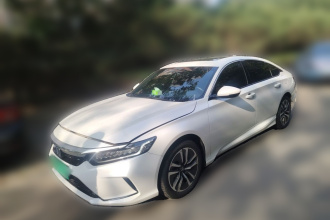 本田 英仕派 2022款 锐·混动 2.0L 净雅版