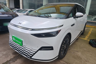 小鹏X9 2025款 纯电 740超长续航 Max