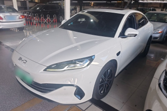 比亚迪 海豹06新能源 2025款 DM-i 智驾版 120KM尊享型
