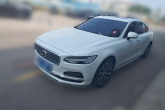 沃尔沃S90 2022款 B5 智逸豪华版