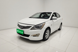 现代 瑞纳 2014款 1.4L 手动智能型GLS