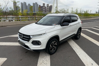 宝骏510 2017款 1.5L 自动豪华型