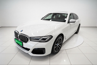 宝马5系新能源 2022款 535Le M运动套装