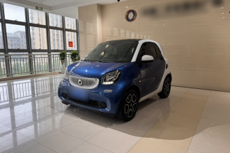 smart fortwo 2019款 0.9T 66千瓦硬顶风擎版 国VI