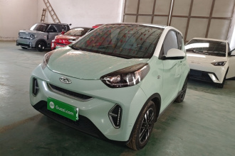 奇瑞QQ 小蚂蚁 2022款 改款 甜粉款 半糖版 磷酸铁锂 30.7kWh 30kW 301km