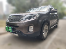 起亚 索兰托 2013款 2.4L 7座汽油舒适版 国IV