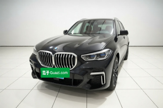 宝马X5 2022款 xDrive 40Li 尊享型M运动套装
