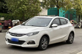 长安 逸动 2016款 XT 1.6L 自动俊酷型