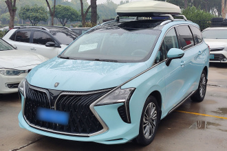 东风风行 风行游艇 2024款 1.5T DCT 观海版