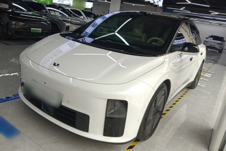 理想汽车 理想i6 2025款 两驱标准版